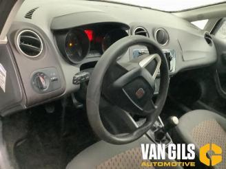 Seat Ibiza Ibiza IV (6J5), Hatchback 5-drs, 2008 / 2017 1.2 12V picture 17