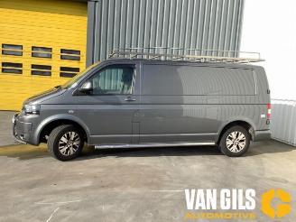Auto da rottamare Volkswagen Transporter Transporter T5, Van, 2003 / 2015 2.0 TDI DRF 2013/9