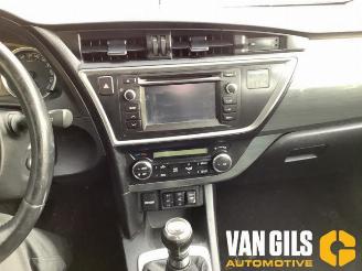 Toyota Auris  picture 18