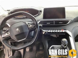 Peugeot 5008 5008 II (M4/MC/MJ/MR), MPV, 2016 / 2024 1.2 12V e-THP PureTech 130 picture 19