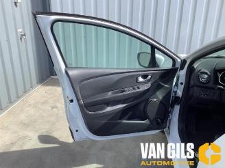 Renault Clio Clio IV (5R), Hatchback 5-drs, 2012 / 2021 1.2 TCE 16V GT EDC picture 16