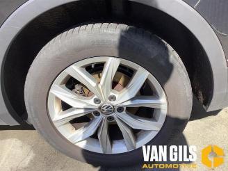 Volkswagen Tiguan Tiguan (AD1), SUV, 2016 / 2024 1.5 TSI 16V Evo BlueMotion Technology picture 5