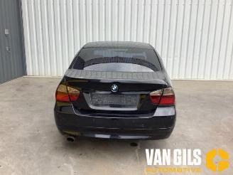 BMW 3-serie 3 serie (E90), Sedan, 2005 / 2011 320i 16V picture 2