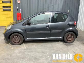  Toyota Aygo Aygo (B10), Hatchback, 2005 / 2014 1.0 12V VVT-i 2008/4