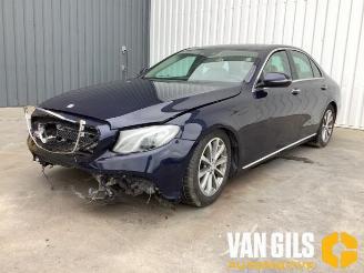 Mercedes E-klasse E (W213), Sedan, 2016 / 2023 E-200 2.0 Turbo 16V picture 3