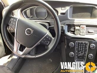 Volvo V-40 V40 (MV), Hatchback 5-drs, 2012 / 2019 1.5 T3 16V Geartronic picture 10