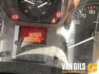 Peugeot Partner Partner Tepee (7A/B/C/D/E/F/G/J/P/S), MPV, 2008 / 2018 1.6 HDiF 90 16V Phase 1 picture 13