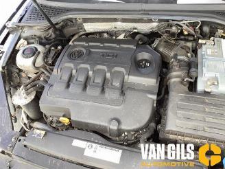 Vrakbiler auto Volkswagen Passat Passat Variant (3G5), Combi, 2014 / 2024 2.0 TDI 16V 150 2019/7