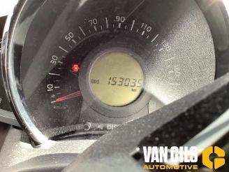 Peugeot 108 108, Hatchback, 2014 1.0 12V VVT-i picture 17