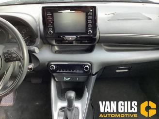 Toyota Yaris Yaris IV (P21/PA1/PH1), Hatchback, 2020 1.5 12V Hybrid 115 picture 12