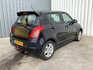 Suzuki Swift 1.3 VVT 16V Hatchback  Benzine picture 7
