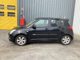 Coche accidentado Suzuki Swift 1.3 VVT 16V Hatchback  Benzine 2007/10
