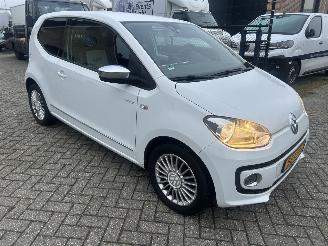 skadebil auto Volkswagen Up!  2012/6