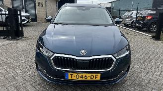 skadebil auto Skoda Octavia combi 1.0 TSI BNS Edition 2023/6