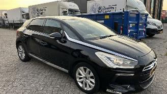  Citroën DS5 1.6 THP Chic 2012/3