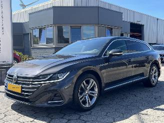 Schadeauto Volkswagen Arteon Shooting Brake 1.4 TSI eHybrid R-Line Business+ 2021/7