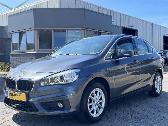 damaged passenger cars BMW 2-serie Active Tourer 216i Centennial Executive 2016/10