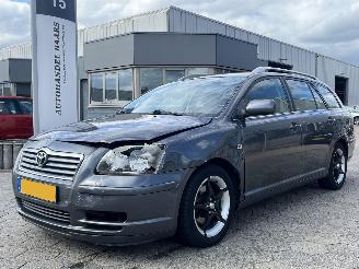 skadebil auto Toyota Avensis Wagon 2.0 VVTi Linea Sol 2006/1