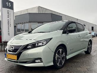 uszkodzony samochody osobowe Nissan Leaf Tekna 40 kWh 2020/3