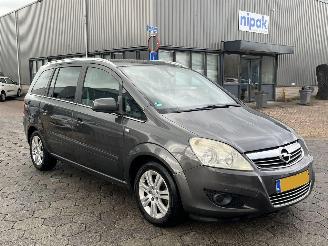 škoda osobní automobily Opel Zafira 1.8 Cosmo 2010/12