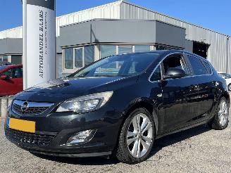 Unfallwagen Opel Astra 1.4 Turbo GT 2011/11