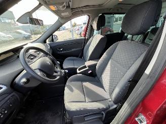 Renault Mégane Scénic 1.6 Expression picture 16