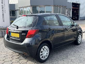 damaged passenger cars Toyota Yaris 1.0 VVT-i Style 2016/5