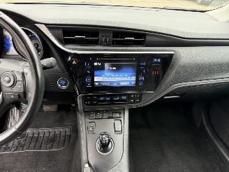 Toyota Auris Touring Sports 1.8 Hybrid Exclusive picture 18