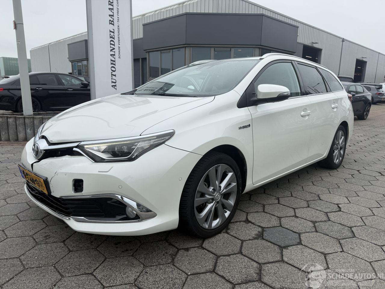 Toyota Auris Touring Sports 1.8 Hybrid Exclusive