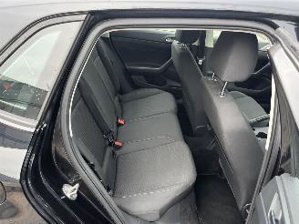 Volkswagen Polo 1.0 TSI Comfortline picture 11