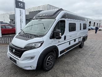 skadebil camper Chausson  Premium Power 160 pk 2022/4