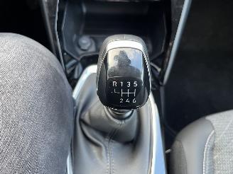Peugeot 208 1.2 PureTech 100 Allure picture 19