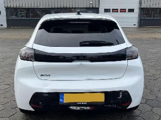 Peugeot 208 1.2 PureTech 100 Allure picture 5