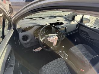 Toyota Yaris 1.5 Hybrid Aspiration Autm picture 15