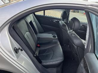 Mercedes E-klasse 320 Elegance AUTOMAAT picture 11