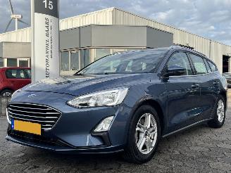 Vaurioauto  passenger cars Ford Focus Wagon 1.0 EcoBoost Trend Edition Business 2019/3