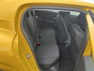 Peugeot 208 1.2 PureTech Active picture 11