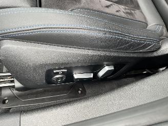 BMW 3-serie Touring 330e xDrive picture 17