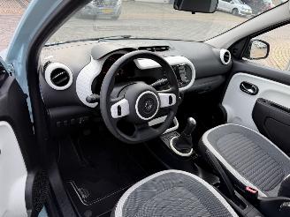 Renault Twingo 1.0 SCe Collection picture 16