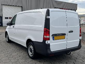 Mercedes Vito 114 CDI Lang picture 6
