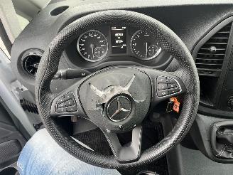 Mercedes Vito 114 CDI Lang picture 19