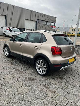 Volkswagen Polo 1.2 TSI Cross picture 5