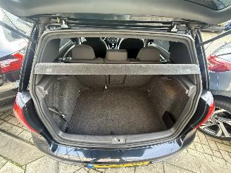 Volkswagen Golf 2.0 TFSI GTI picture 22