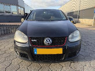 Volkswagen Golf 2.0 TFSI GTI picture 2