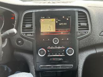 Renault Mégane Estate 1.2 TCe Limited picture 19