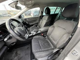 Renault Mégane Estate 1.2 TCe Limited picture 15