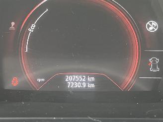 Renault Mégane Estate 1.2 TCe Limited picture 18