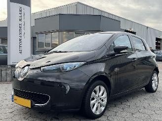 Schadeauto Renault Zoé Q210 Zen Quickcharge 22 kWh INCL ACCU 2015/11