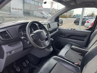 Peugeot Expert 231S 2.0 BlueHDI 120 Premium Pack picture 14