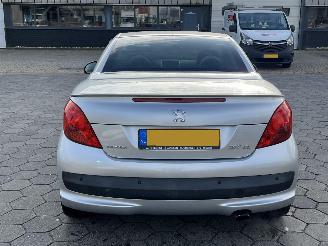 Peugeot 207 CC 1.6-16V T Sport picture 5